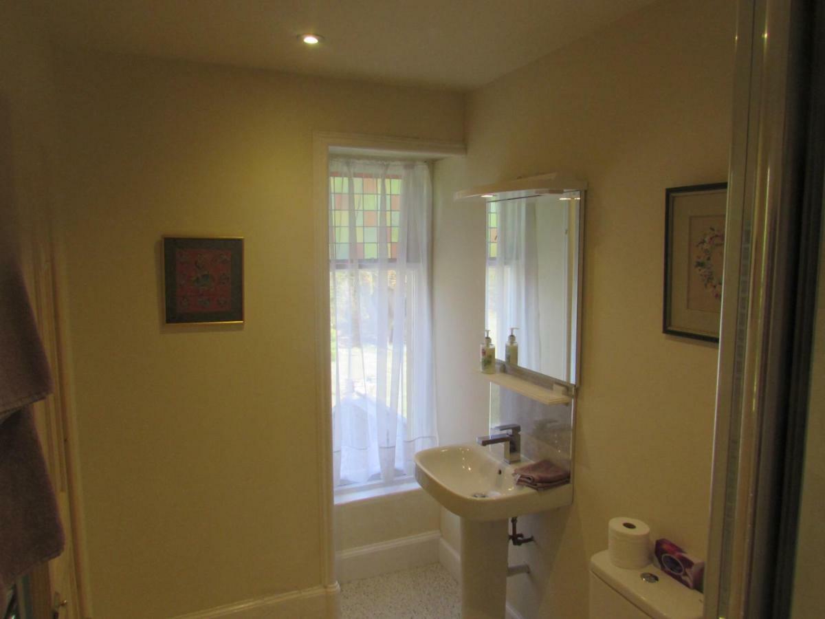 Strathview Bed & Breakfast สแตรธเพฟเฟอร์ ภายนอก รูปภาพ